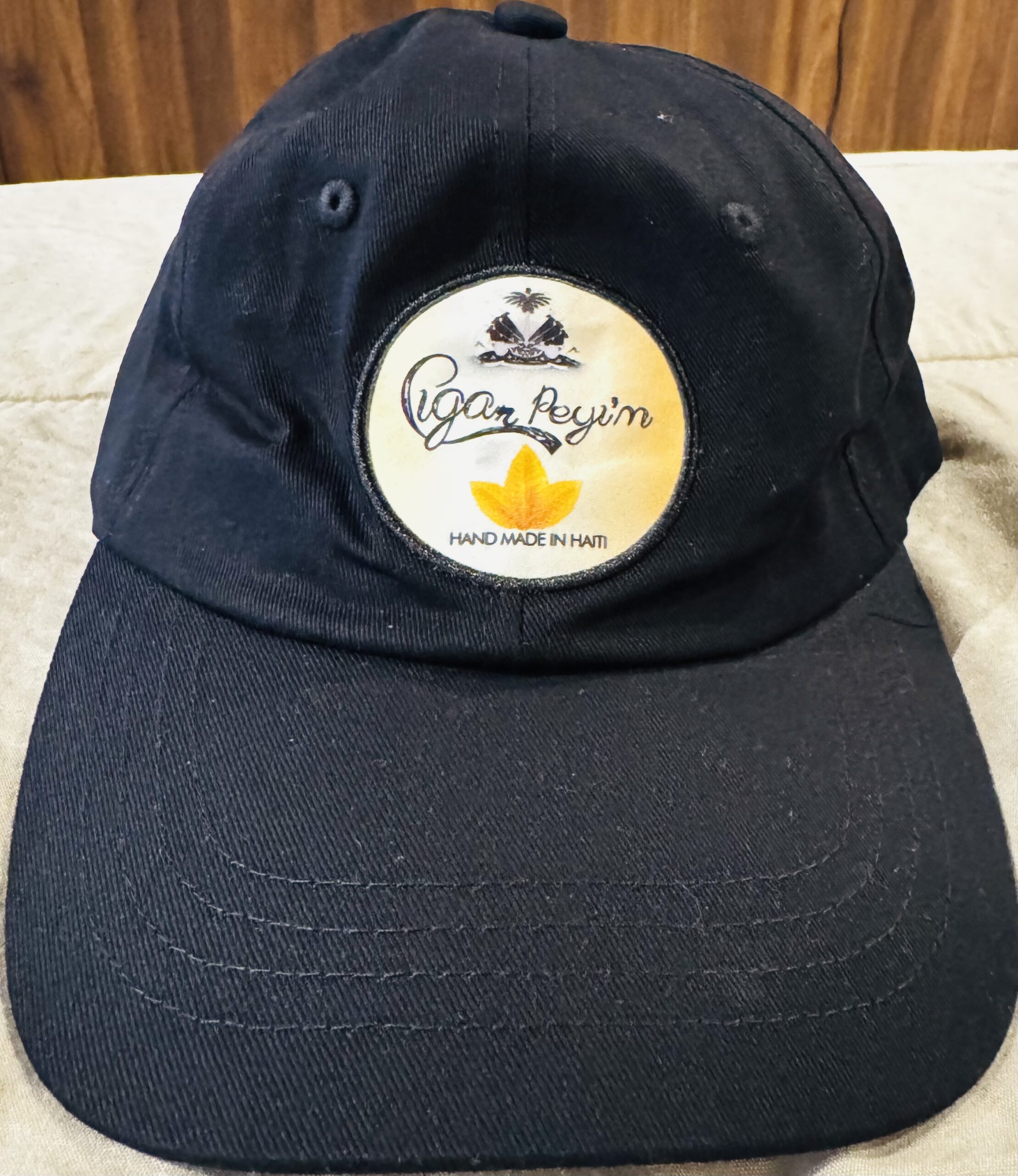 Cutomized cigar Peyi’m unisex hats